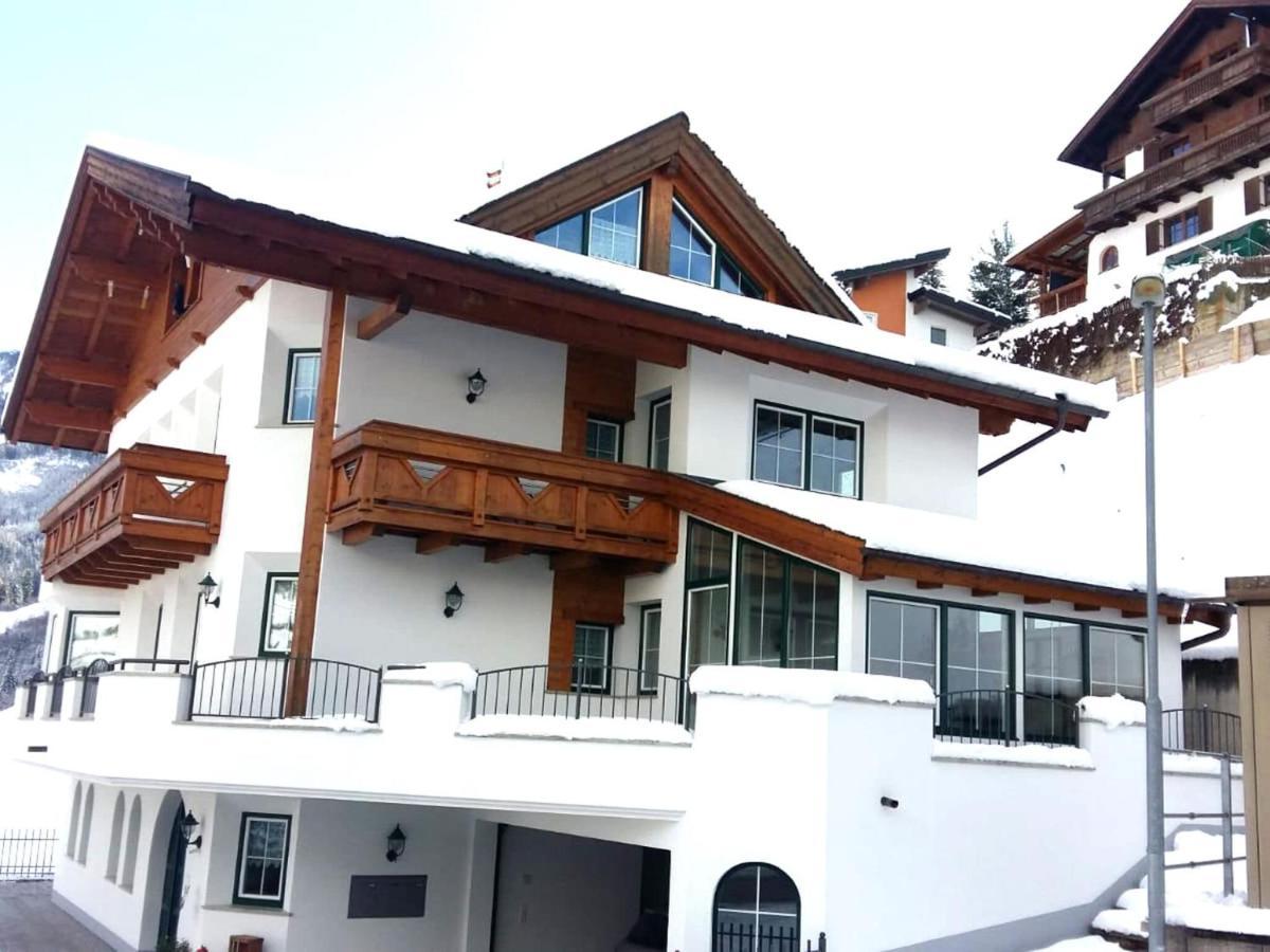 Modern Apartment In Hochgallmigg With Balcony Esterno foto